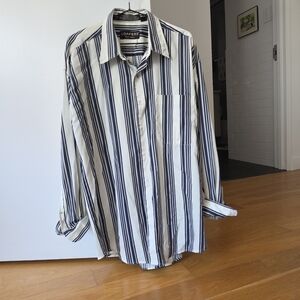 Loafers Vintage Men's Striped Button Up Dress Shirt